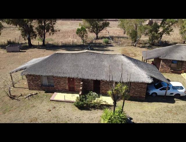 FARM FOR SALE IN WALKERVILLE CENTRAL